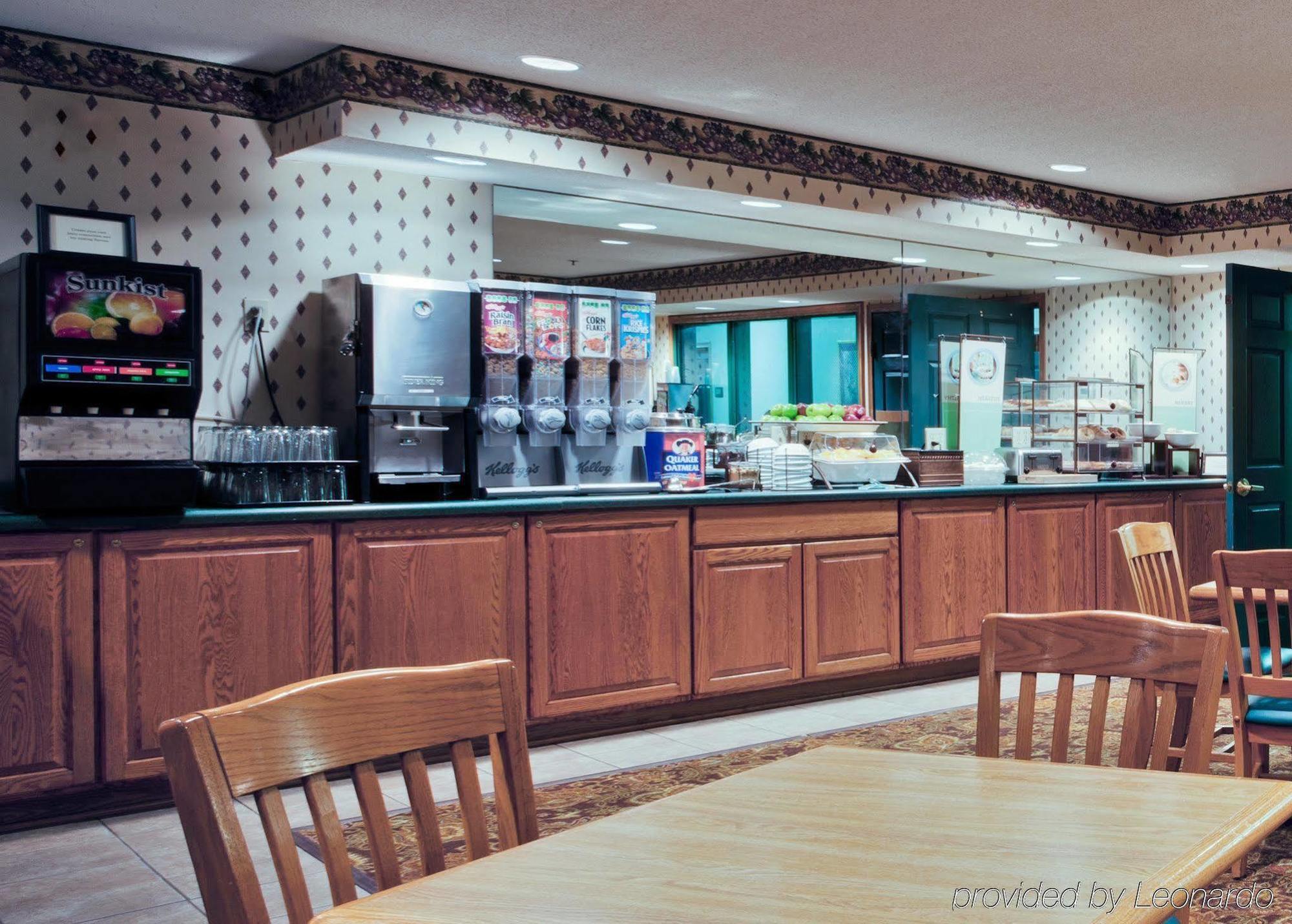 Country Inn & Suites By Radisson, Ames, Ia Restaurant photo